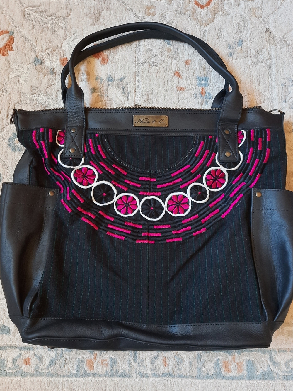 Nena & Co. TPB Black Leather